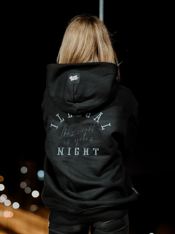 Bluza Illegal Night Czarny "Must Have"