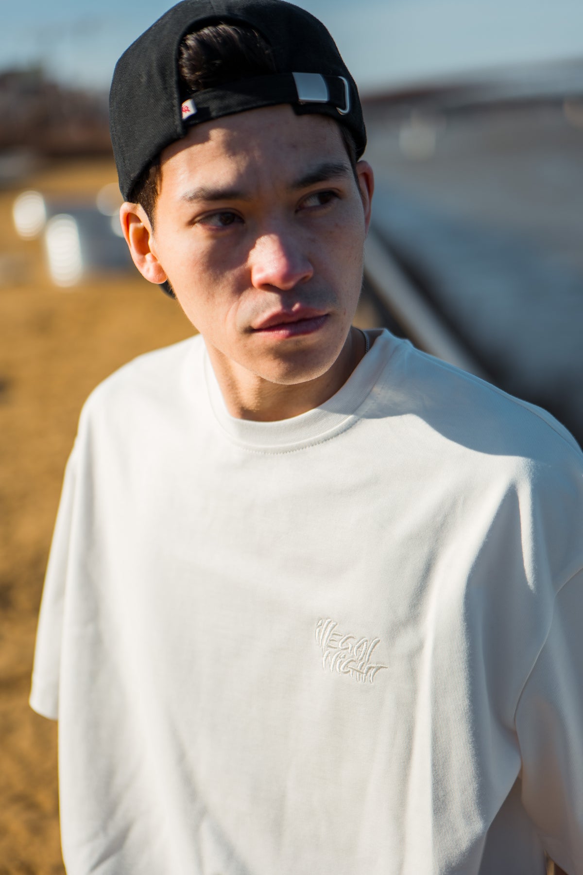 OVERSIZE WHITE T-SHIRT