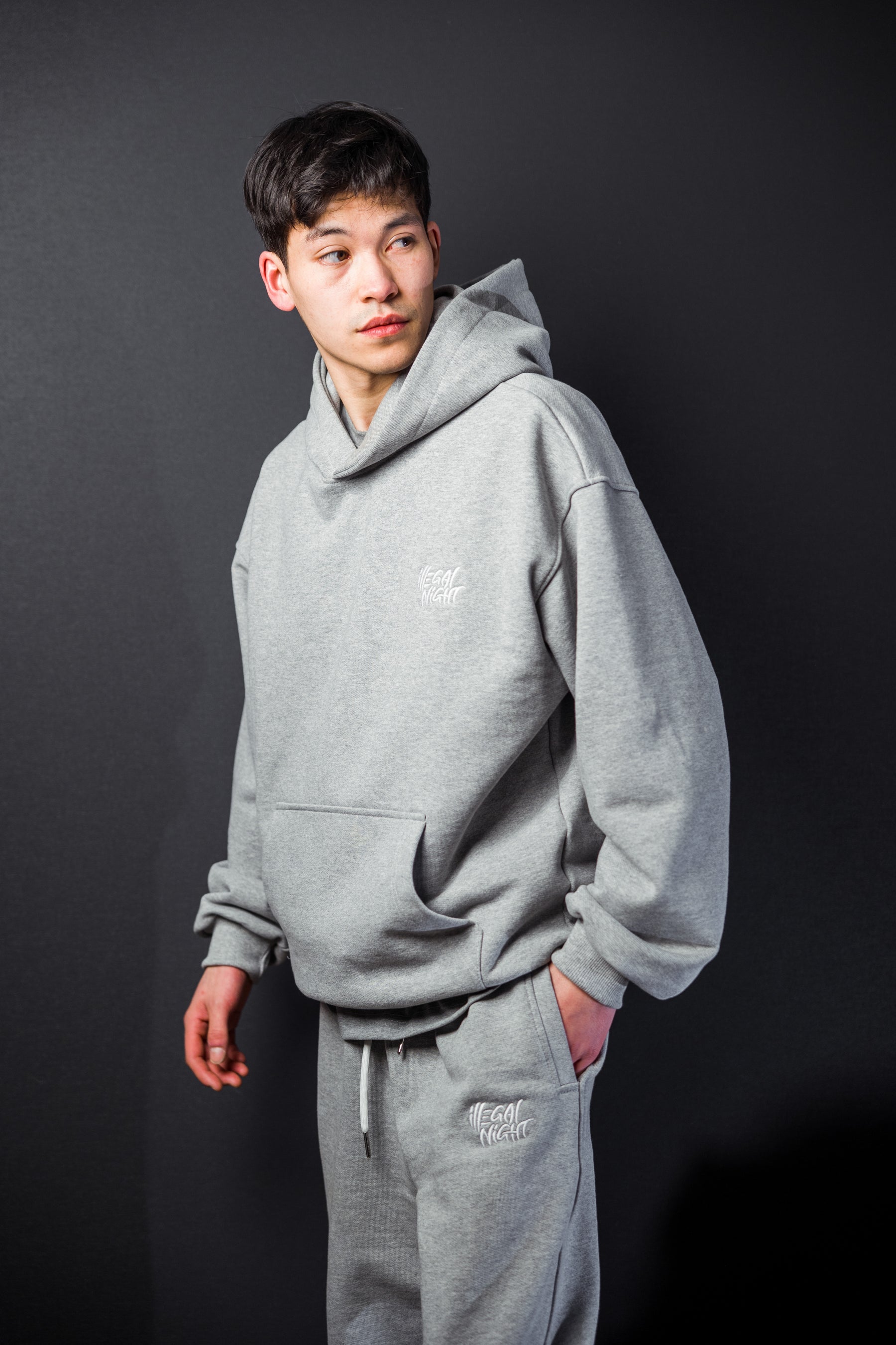 OVERSIZE GREY HOODIE
